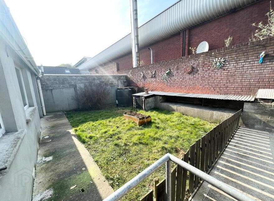 97 Springvale Park, Londonderry, BT48 0NZ