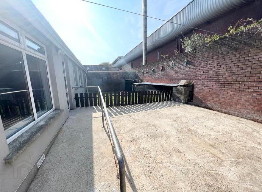 97 Springvale Park, Londonderry, BT48 0NZ