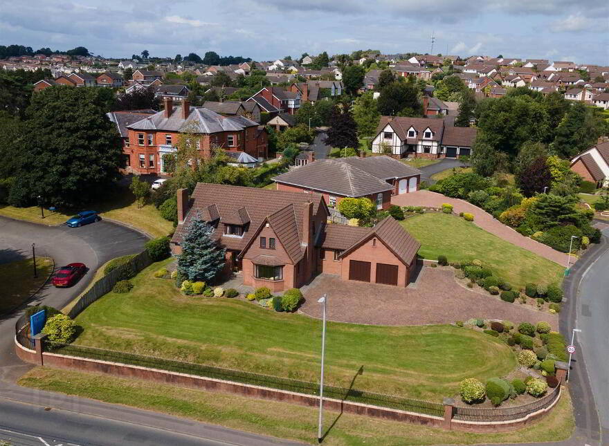 1 Castle Lodge, Banbridge, BT32 4RN