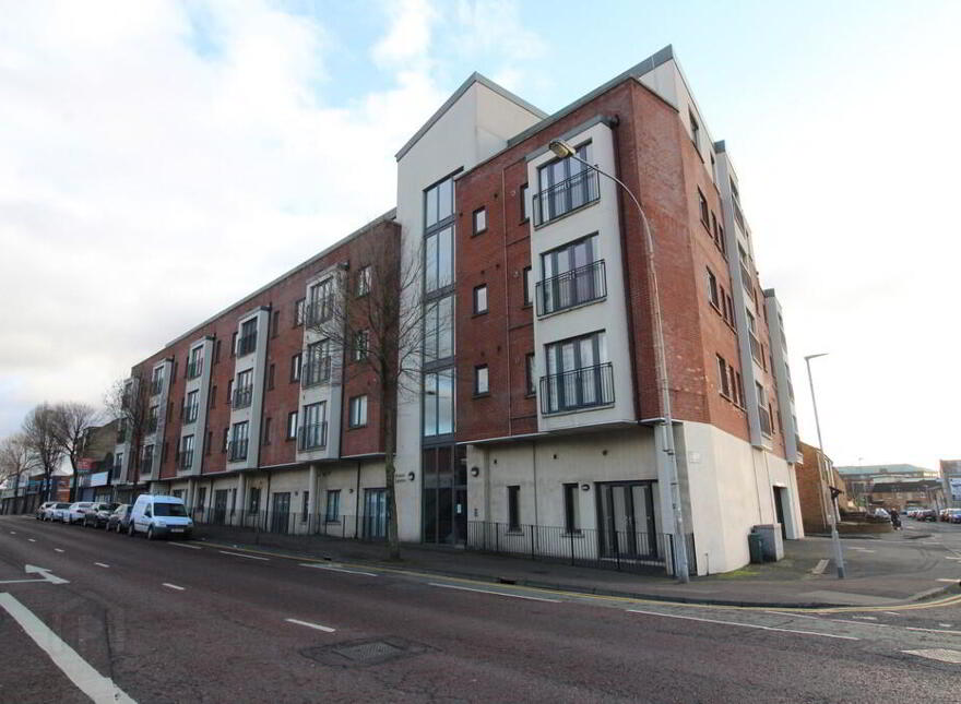 Apt 31, 9 Brown Square, Belfast, BT13 2BW photo
