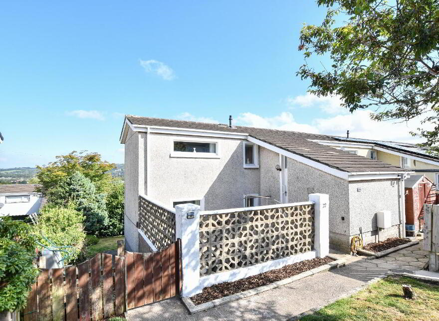 72 Leven Drive, Belfast, BT5 7ED photo