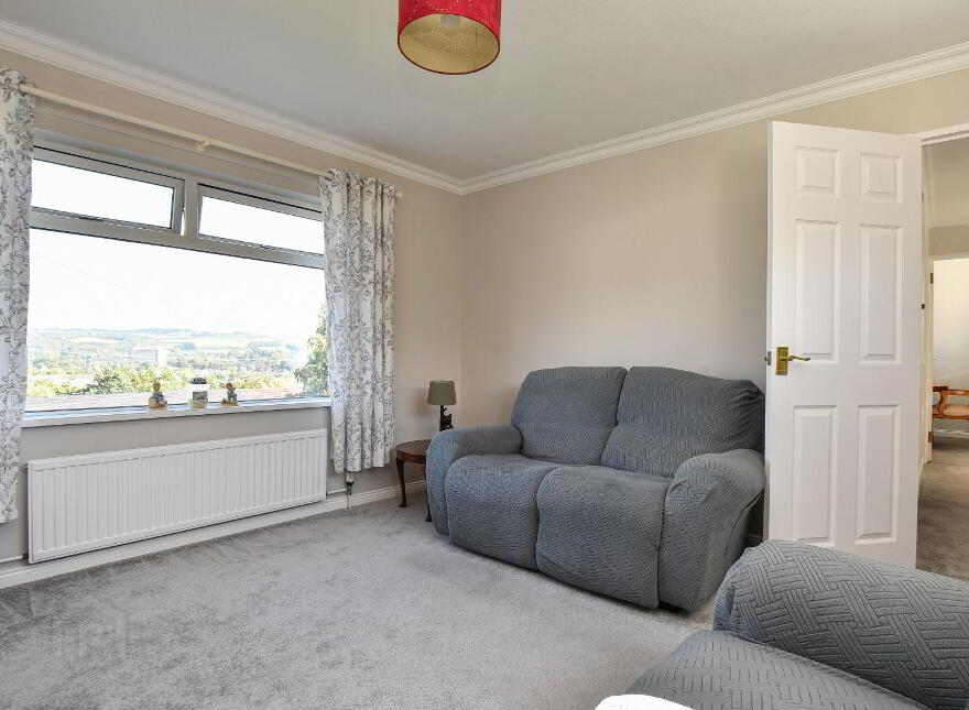 72 Leven Drive, Belfast, BT5 7ED