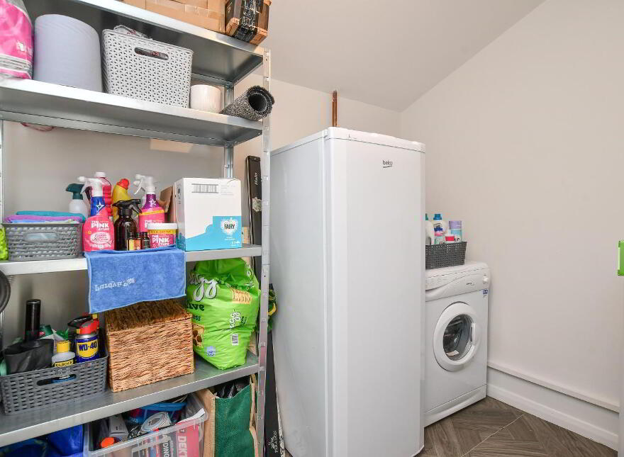 72 Leven Drive, Belfast, BT5 7ED