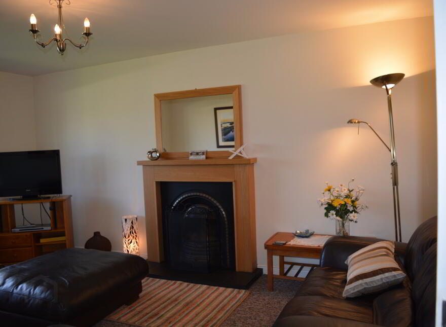 STUDENT LET, 2 Coachmans Court, Double Room Available, Portstewart, BT55 7FA