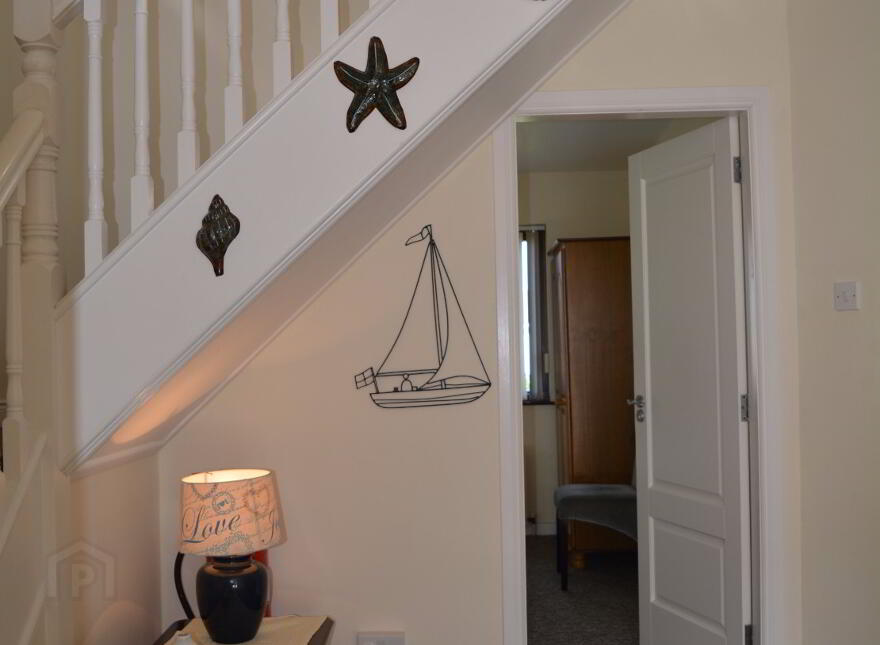 STUDENT LET, 2 Coachmans Court, Double Room Available, Portstewart, BT55 7FA