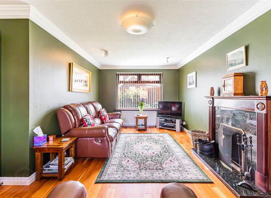 61 Kirkwoods Park, Lisburn, BT28 3RR