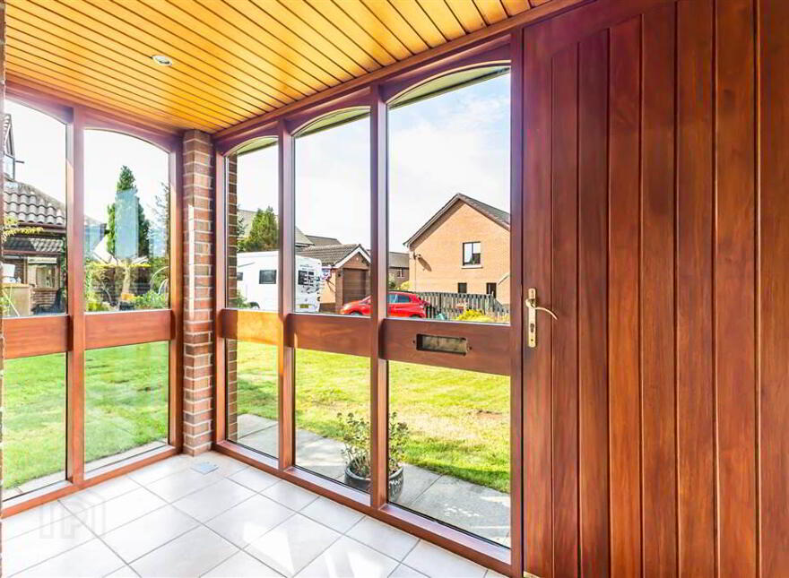 61 Kirkwoods Park, Lisburn, BT28 3RR