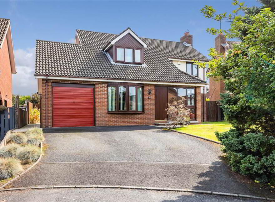 61 Kirkwoods Park, Lisburn, BT28 3RR