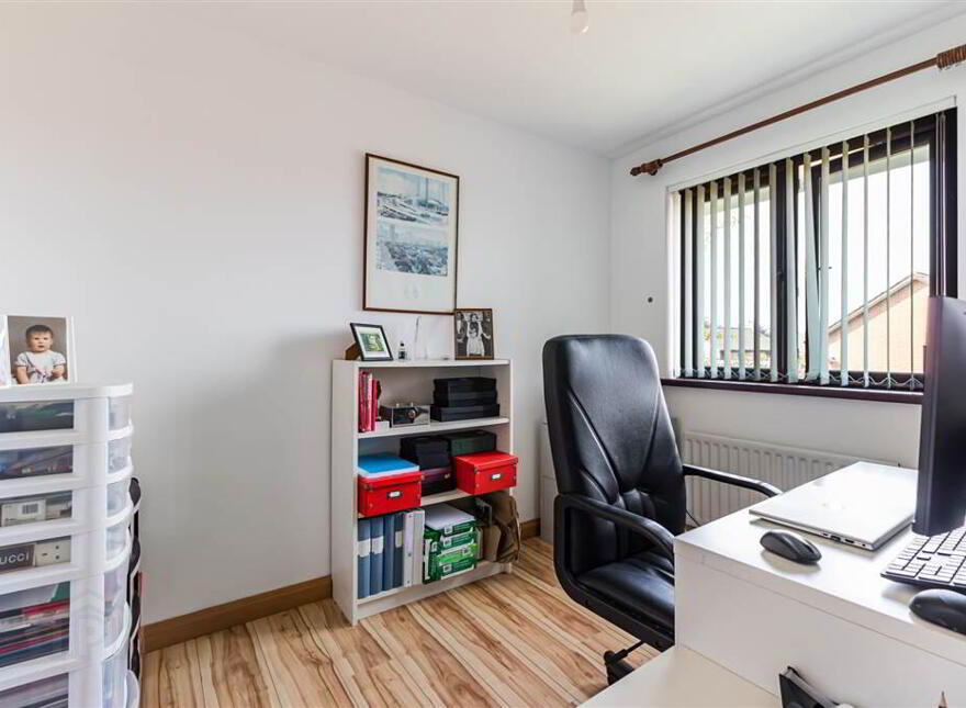 61 Kirkwoods Park, Lisburn, BT28 3RR