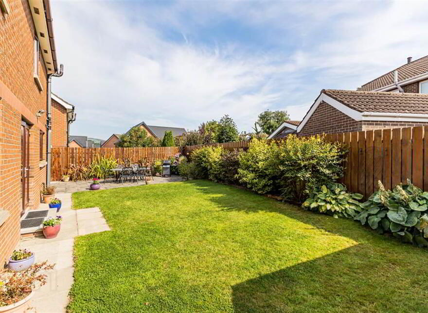 61 Kirkwoods Park, Lisburn, BT28 3RR