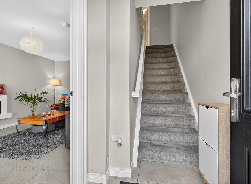 8 Broadway Link, Belfast, BT12 6EX