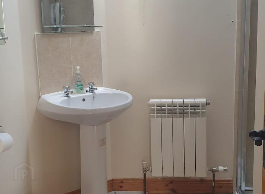 Erneside Townhouses, 4 Kilconny, Belturbet, H14ET88