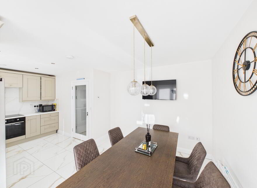17 The Avenue, Harbour Heights, Passage West, T12XNE6