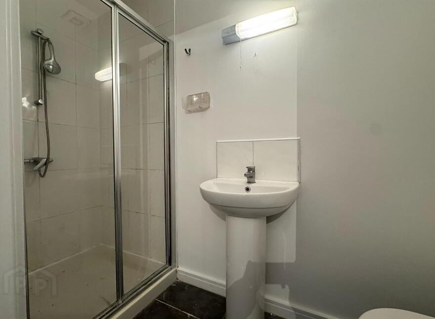 Apt 19 Parkview, 147-153 Kingsway, Dunmurry, BT17 9RD