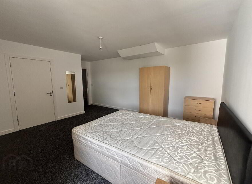Apt 19 Parkview, 147-153 Kingsway, Dunmurry, BT17 9RD