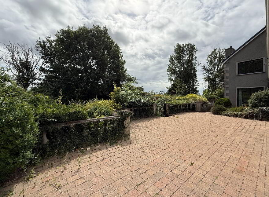 278 Lisnevenagh Road, Antrim, BT41 2JL