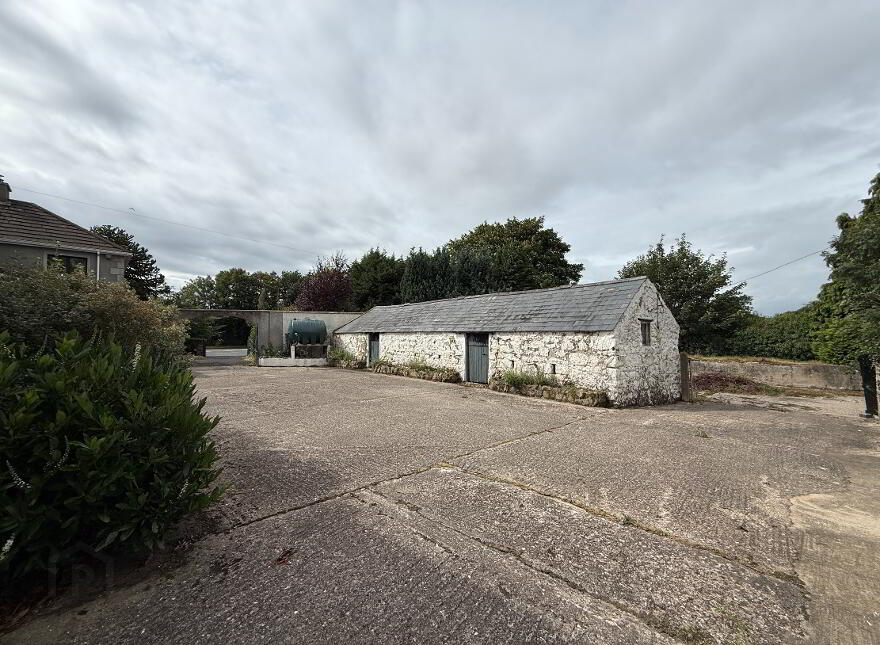 278 Lisnevenagh Road, Antrim, BT41 2JL