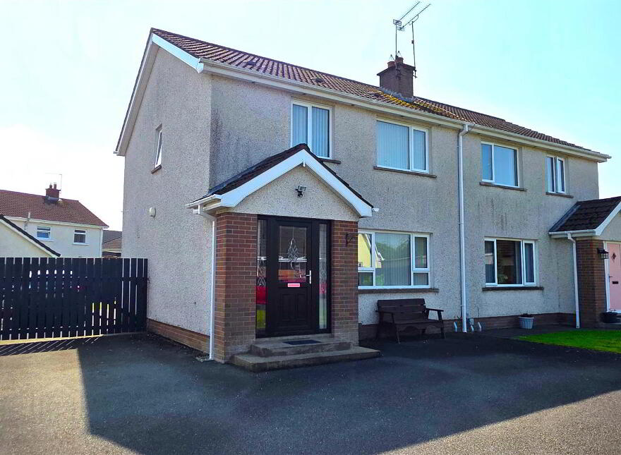 6 Fernisky Park, Kells, Ballymena, BT42 3LL photo