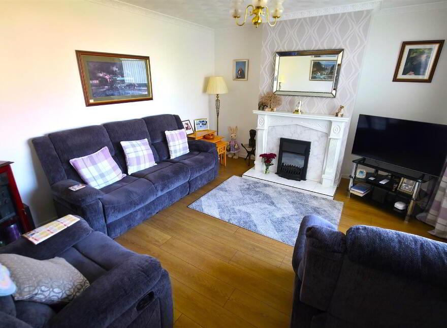 6 Fernisky Park, Kells, Ballymena, BT42 3LL