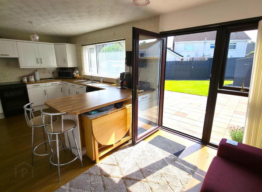 6 Fernisky Park, Kells, Ballymena, BT42 3LL