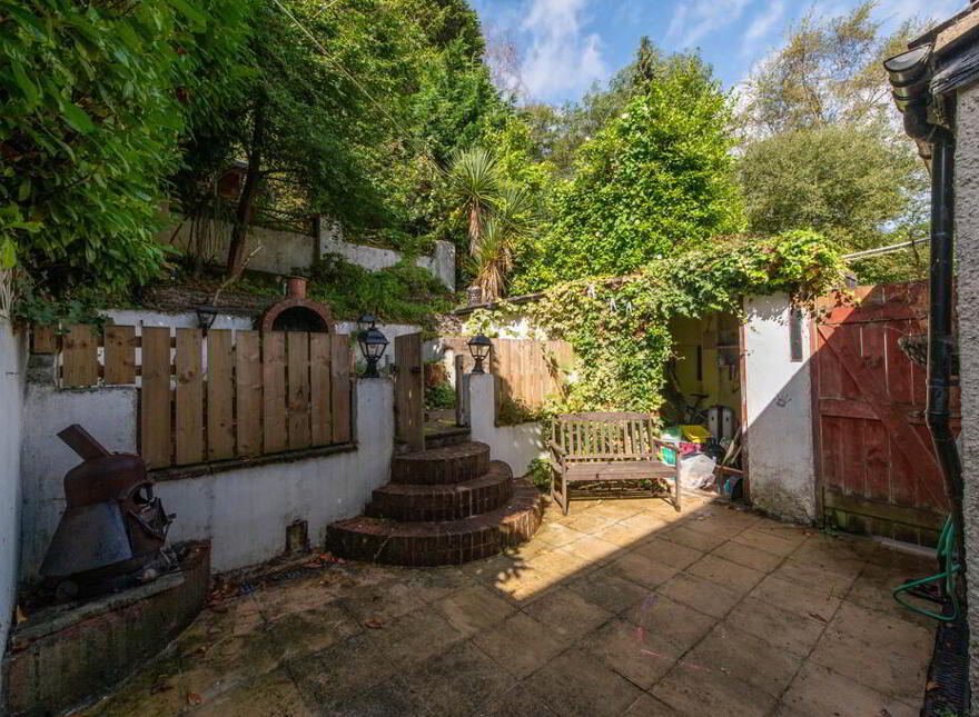29 Dunlambert Drive, Belfast, BT15 3NE
