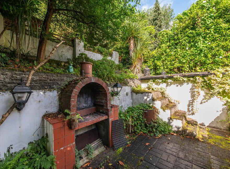29 Dunlambert Drive, Belfast, BT15 3NE