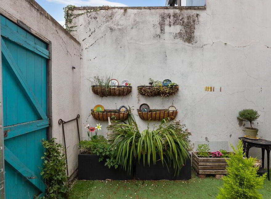 61 Rugby Road, University Street, Belfast, BT7 1PT