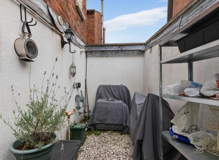 61 Rugby Road, University Street, Belfast, BT7 1PT