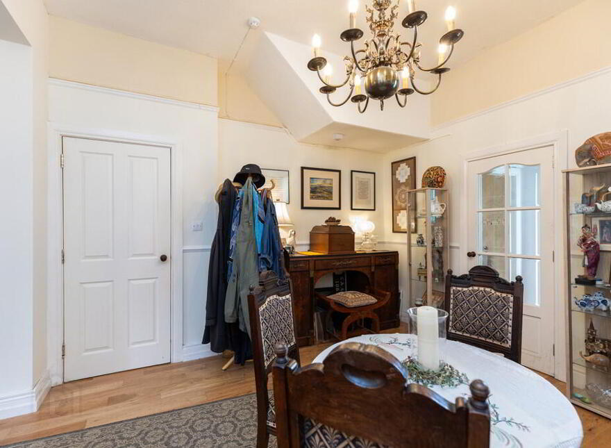 61 Rugby Road, University Street, Belfast, BT7 1PT