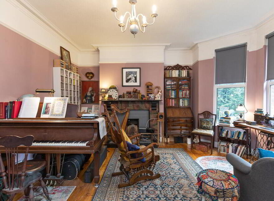 61 Rugby Road, University Street, Belfast, BT7 1PT