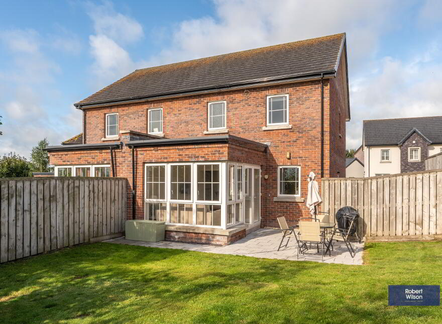 14 Magherahinch Avenue, Moira, BT67 0XB
