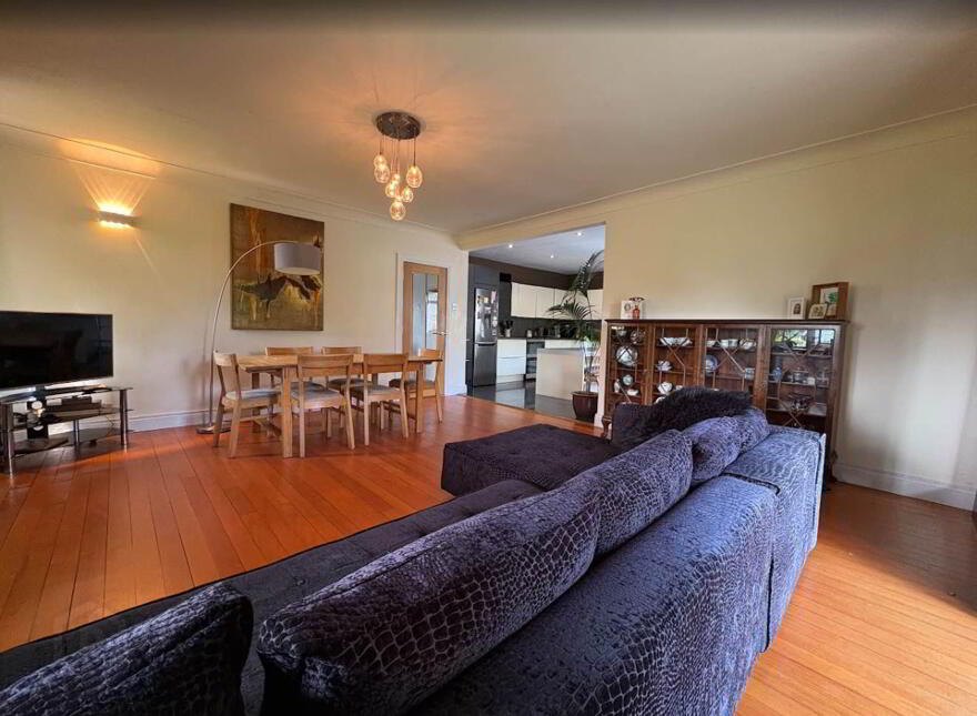 198 Derrylin Road, Enniskillen, BT92 2BA