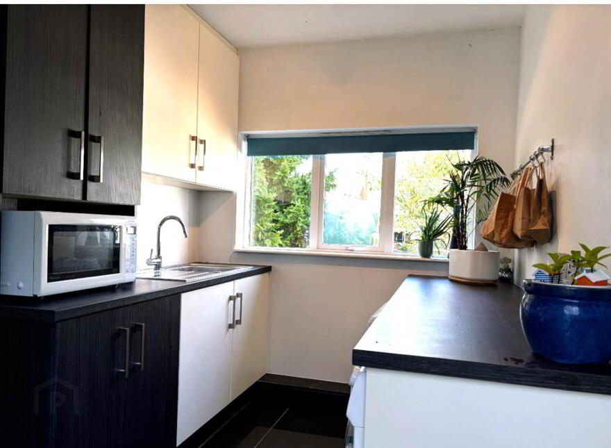 198 Derrylin Road, Enniskillen, BT92 2BA