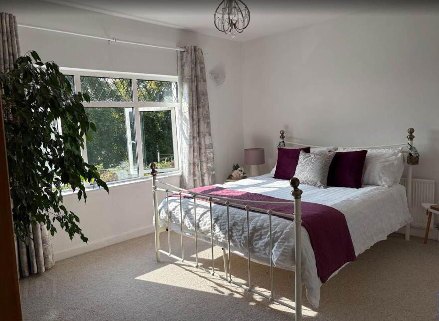 198 Derrylin Road, Enniskillen, BT92 2BA