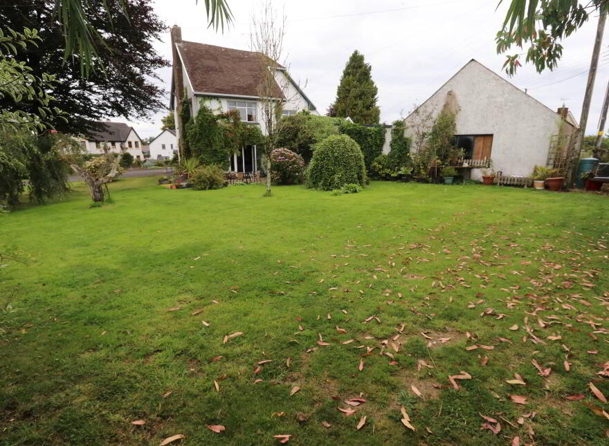 198 Derrylin Road, Enniskillen, BT92 2BA