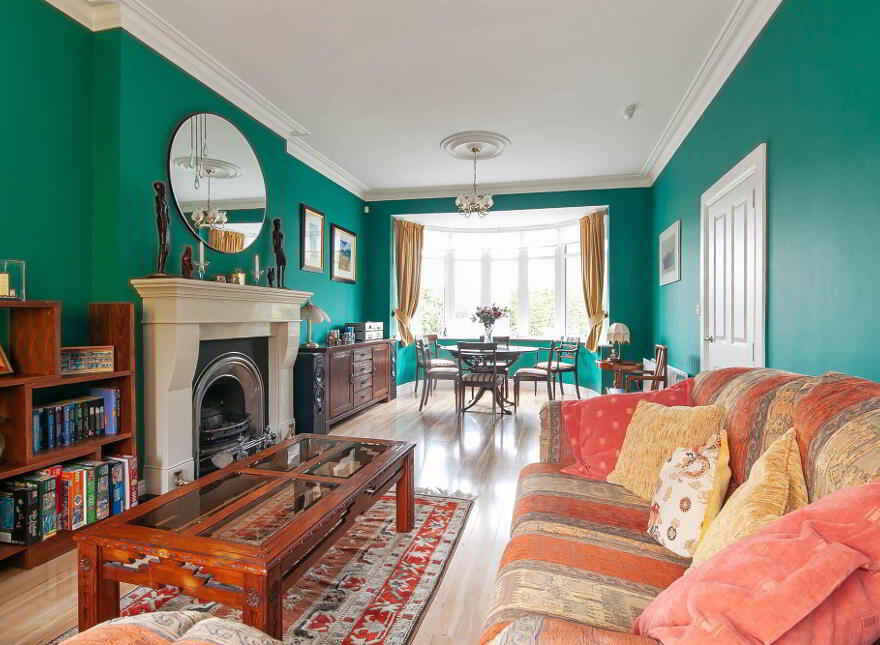 412 Upper Newtownards Road, Ballyhackamore, Belfast, BT4 3EZ