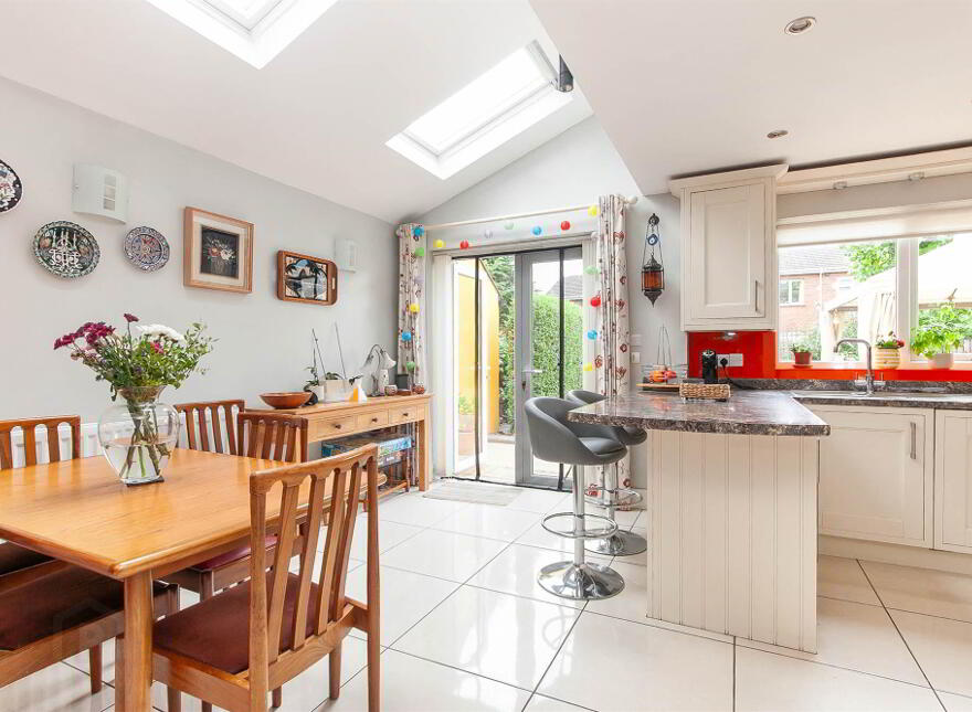 412 Upper Newtownards Road, Ballyhackamore, Belfast, BT4 3EZ