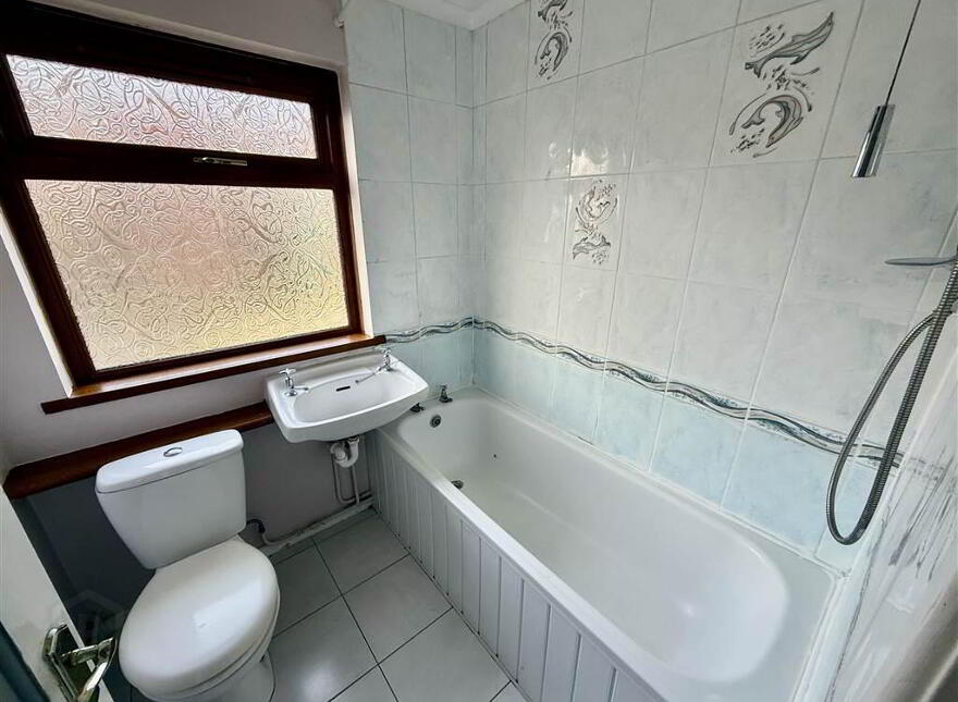 10 Donegall Gardens, Belfast, BT12 6NU