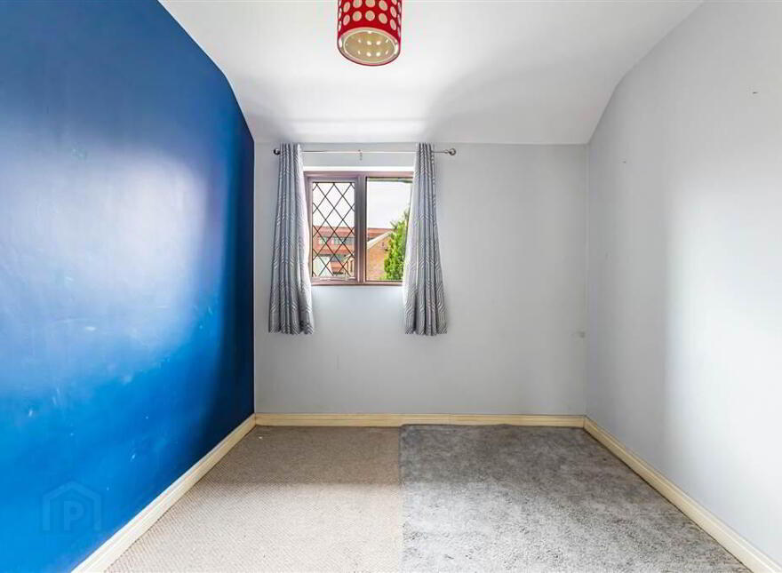 34 Wallace Avenue, Lisburn, BT27 4AE