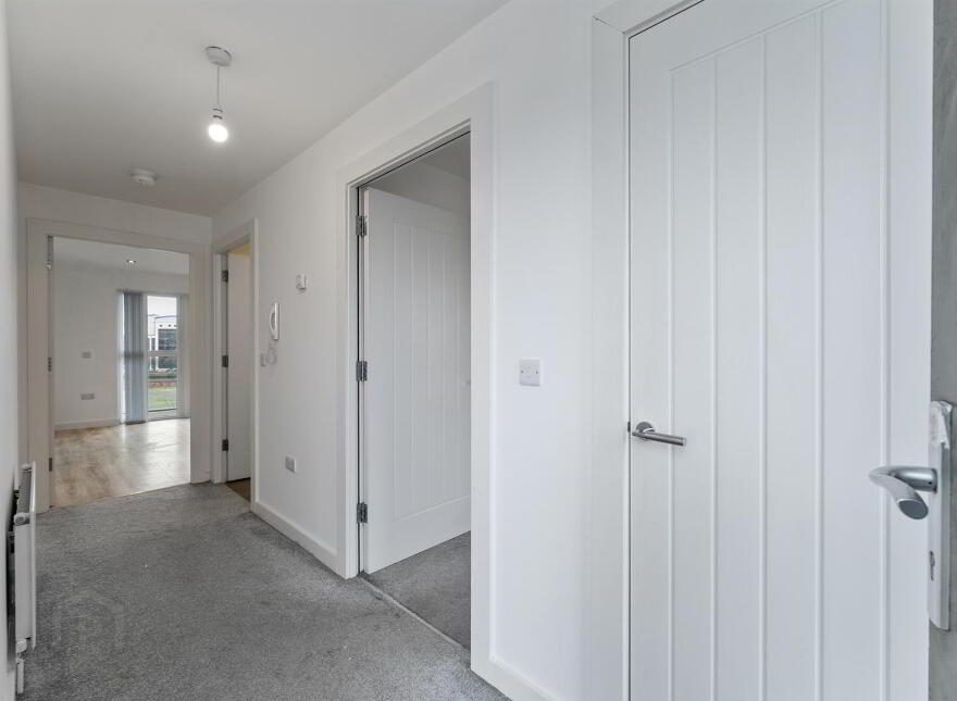 Apt 10, 35-55 Bridge End, Belfast, BT5 4AW