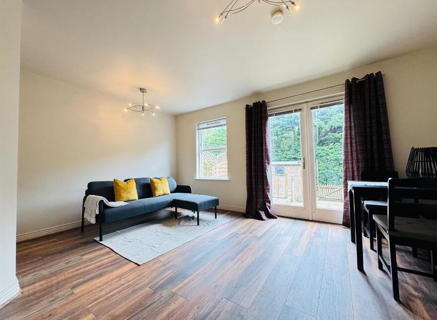 46 The Poplars, Mallusk, Newtownabbey, BT36 4QP