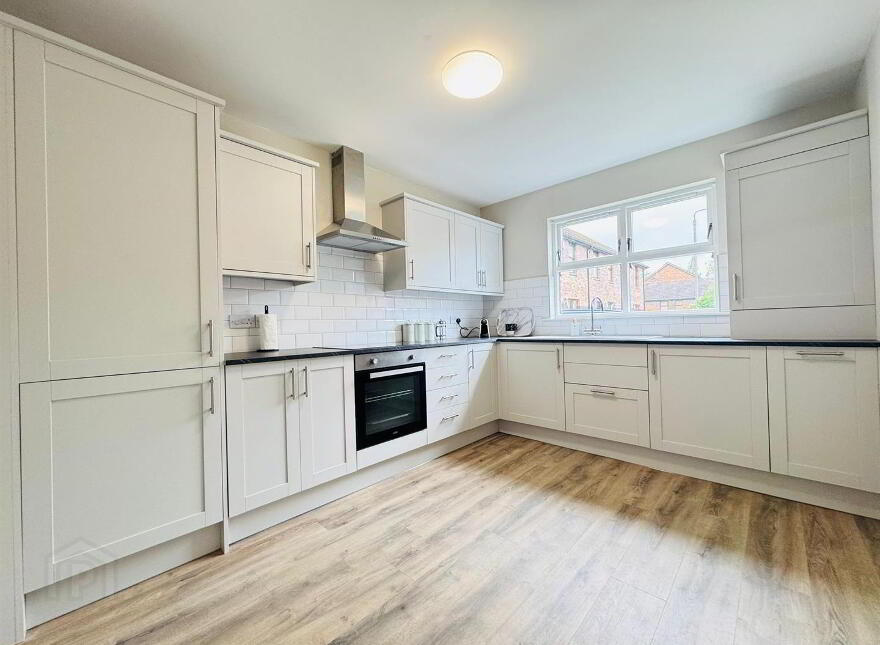 46 The Poplars, Mallusk, Newtownabbey, BT36 4QP