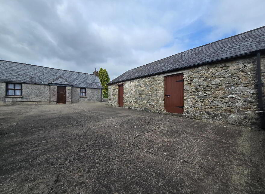 2 Ballinasack Road, Mullaghbawn, Newry, BT35 9XT