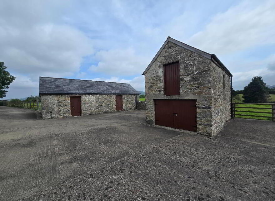 2 Ballinasack Road, Mullaghbawn, Newry, BT35 9XT