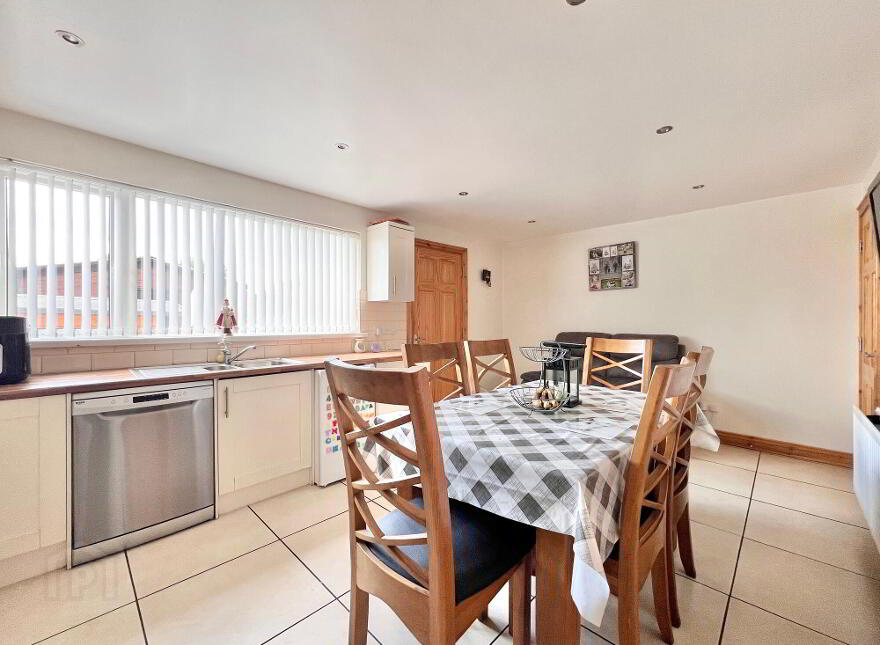 7 Gregg Gardens, Bellaghy, Magherafelt, BT45 8JU