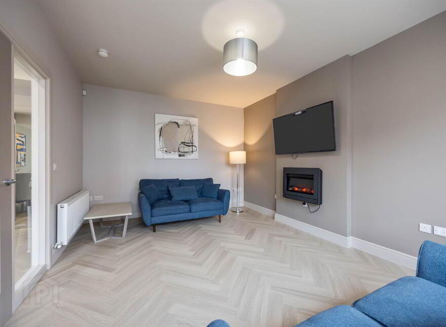 14 Lesley Chase, Knockagh Chase, Upper Road, Greenisland, BT38 8GU