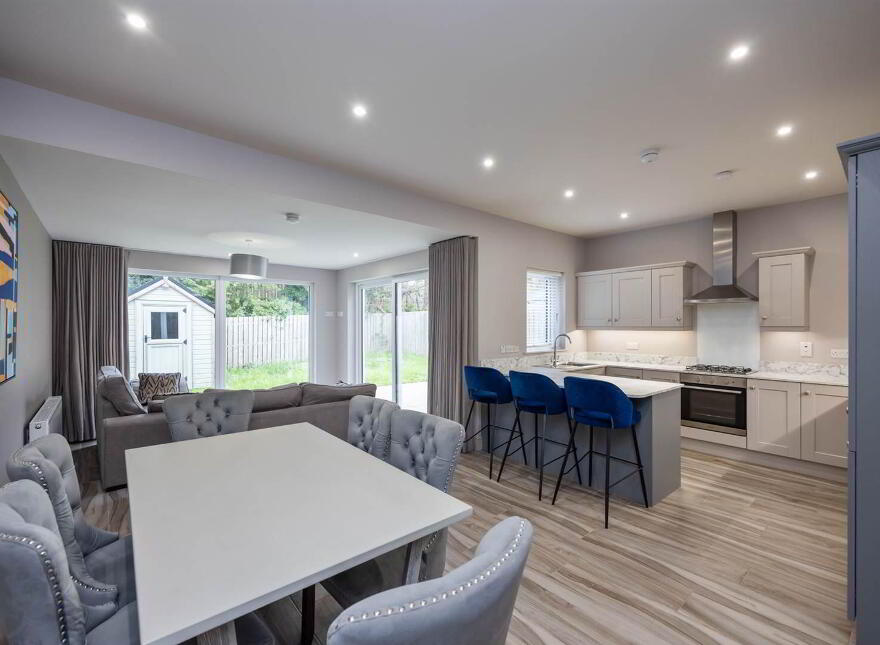14 Lesley Chase, Knockagh Chase, Upper Road, Greenisland, BT38 8GU