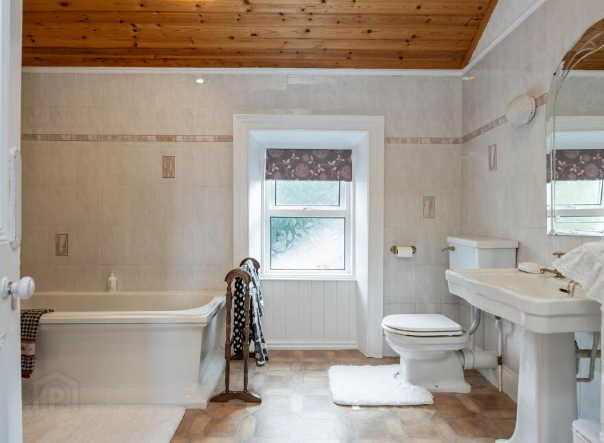 7 Old Dundonald Road, Belfast, BT16 2EG