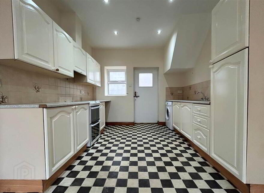 12 Bridge Street, Comber, BT23 5AT