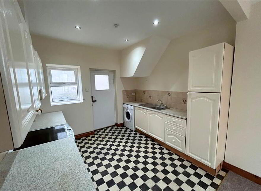 12 Bridge Street, Comber, BT23 5AT